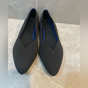 Black Knit Pointed Toe Flats Size 6 NEW